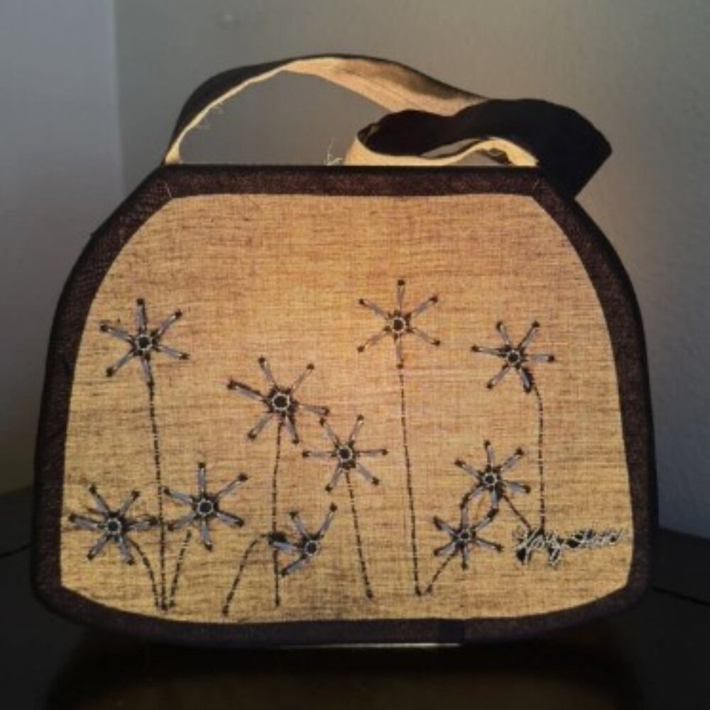 Purse Lamp By Kathy Hatch   - Black w/ Edelweiss Flowers, 15W Light, Adorable!